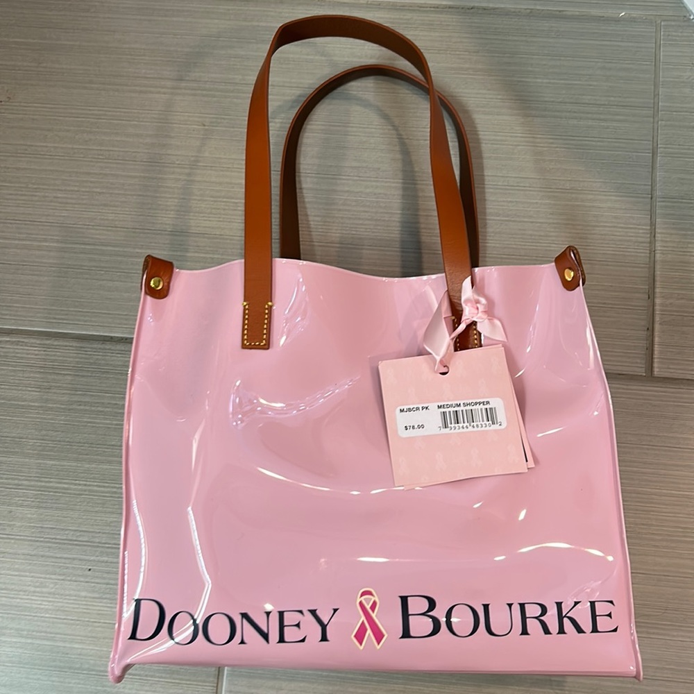 Dooney & Bourke medium shopper